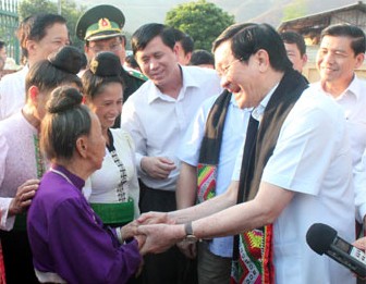 Truong Tan Sang travaille avec les autorité de Son La - ảnh 1